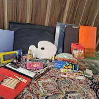 تعدادی وسایل خانه وسایل گرافیک هنرستان ،توافقی|مبلمان خانگی و میز عسلی|قوچان, |دیوار