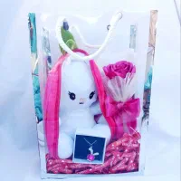 باکس هدیه اکسسوری دسته گل عیدی کادو تولد کالا برگ