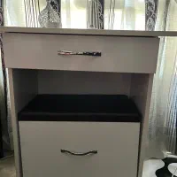 میز سفید|میز تحریر و کامپیوتر|تهران, سهروردی|دیوار