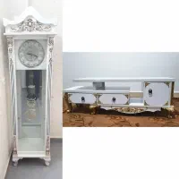 میزتلویزیون و ساعت ایستاده