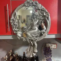 اینه دیواری 1900 تومن نو