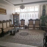 مبل هخامنشی کتیبه ای چوب گردو وراش، کار دست