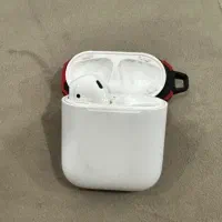 ایرپاد ۲اصلی تک گوش
