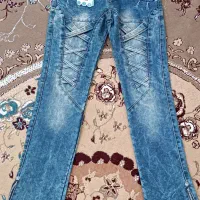سلام یک شلوار لی دخترانه نو