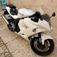 هیوسانگ ریس سفید خشک مدل ۹۸|موتورسیکلت|تهران, جنتآباد شمالی|دیوار