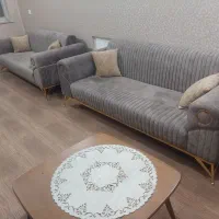 مبل جنس ترک و پایه های استیل .یک سال کار کرده