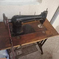 چرخ خیاطی عتقیه