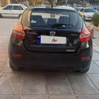 برلیانس ۳۲۰ اتومات بدون رنگ درحد|خودرو سواری و وانت|مشهد, جاهد شهر|دیوار