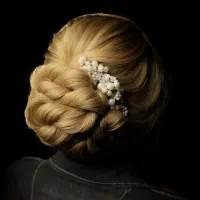 آموزش تمام رشته‌های آرایشی با مدرک فنی حرفه ای