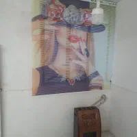 فروش صندلی وآینه ومیزناخن آرایشگاه|آرایشگاه و سالن‌های زیبایی|خرم‌آباد, |دیوار