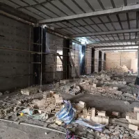 کارگر ساختمان کارگر کاشی کار