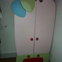 تخت وکمد کودک