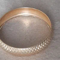 فروش طلا ۱۰۰ هزار تومان بالای تابلو به مدت محدود