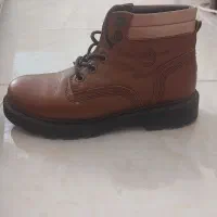 نیم بوت. سایز ۳۹