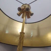 آباژور کنار سالنی درحدنو|چراغ خواب و آباژور|اسلام‌شهر, شهرک جانبازان|دیوار