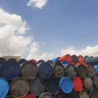 بشکه و تانکر|ظروف نگهدارنده، پلاستیکی، یک‌بارمصرف|ارومیه, |دیوار