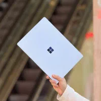 لپ تاپ surface laptop 2 با بالاترین کانفیگ/سرفیس