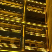 آپارتمان-بلوار-طلاییه-یکتا