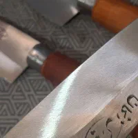 چاقو|کلکسیون اشیاء عتیقه|چهارباغ, |دیوار