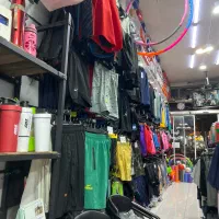 فروشنده لوازم ورزشی