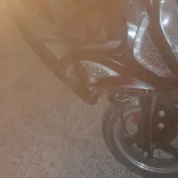 فروش موتور سیکلت ۴۰۲