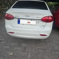فروش یک دستگاه خودرو j4