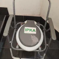 توالت فرنگی تاشو خیلی کم استفاده شده درحد نو