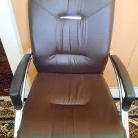 صندلی چرخ دار اداری