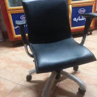 صندلی چرخ دار|صندلی و نیمکت|تهران, جوانمردان (اندیشه)|دیوار