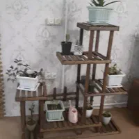 شلف چوبی گلدان