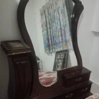 اینه دراور