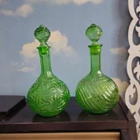 بطری سبز شیشه ای کلکسیونی قدیمی ۶۰ ساله