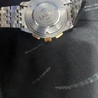 ساعت در حد نو|ساعت|سبزوار, قاضی زاد|دیوار