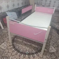 تخت فلزی و چوبی تک  نفر. و2 نفره