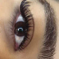 مدل اکستنشن مژه و لیفت ابرو