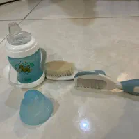 پستونک و شونه و برس نوزاد