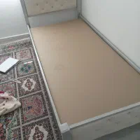 تخت وتشک