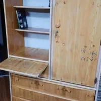 کمد چوبی دارای میز تحریر