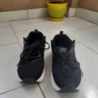 کتانی اسکیچرز سایز ۴۱