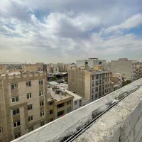آپارتمان کف قیمت منطقه درجه یک