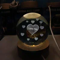 گوی کریستالی قطر ۶