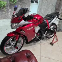 سی بی آر 250 مدل ۹۶ cbr