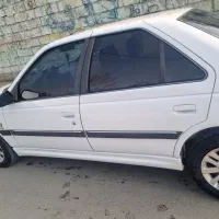 پرشیا تیوفایو در حد دریچه سیمی