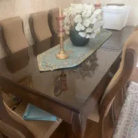 فروش میز نهار خوری هشت نفره با شیشه ده میل