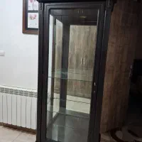 ویترین ایستاده