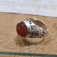 انگشتری زیبا و چشم گیر