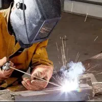 به نیروی جوشکار نیازمندیم