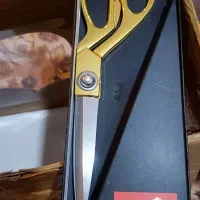 لوازم گلدوزی ژانومه و قیچی