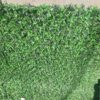 چمن مصنوعی (فنس چمنی )