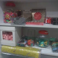 شمع و تم تولدو بادکنک